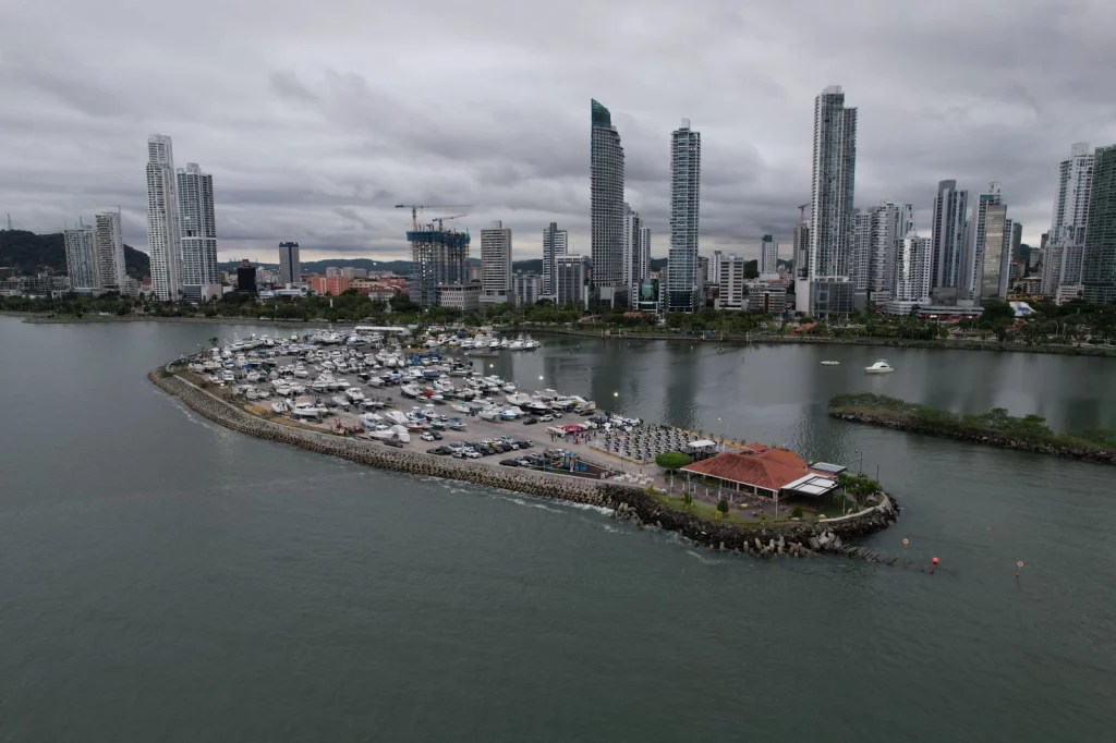 mejor club yate y pesca panama